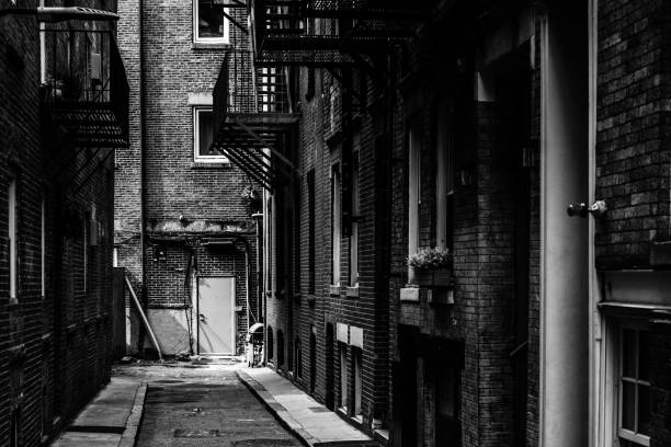 istock Alley - Boston, North End 1449876066