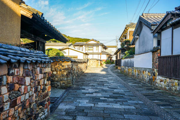 A back street with a tonbai wall in Arita, Saga Prefecture, on a sunny day in December 2022