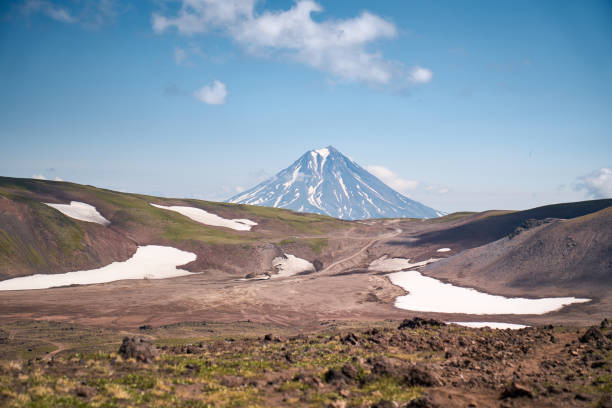 istock Summer landscape. Vilyuchinsky volcano against blue sky. Kamchatka peninsula 1450041186