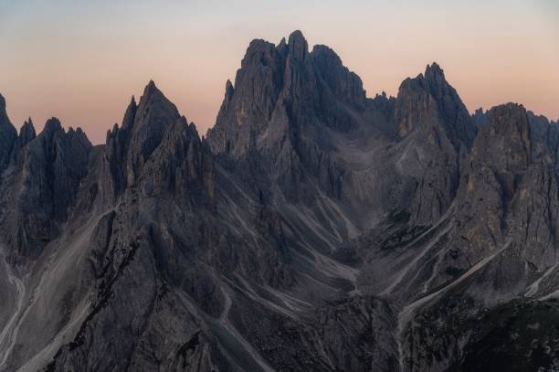 istock Mesmerizing view of a beautiful mountainous landscape 1450260684