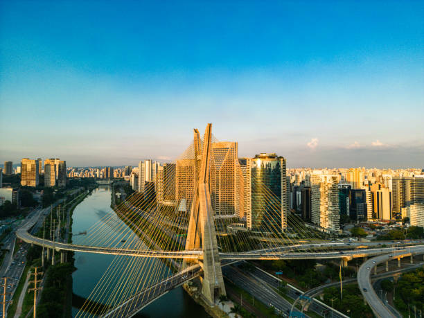 istock Berrini Avenue landscape in Sao Paulo 1450339450