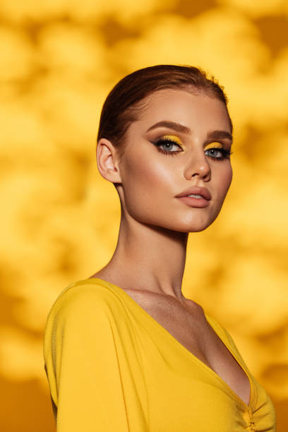istock Beautiful woman with bright make-up 1450342915