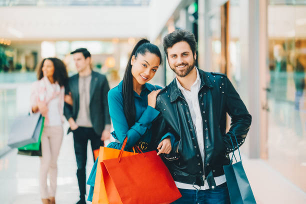 istock Couple in the shopping mall 1450354971