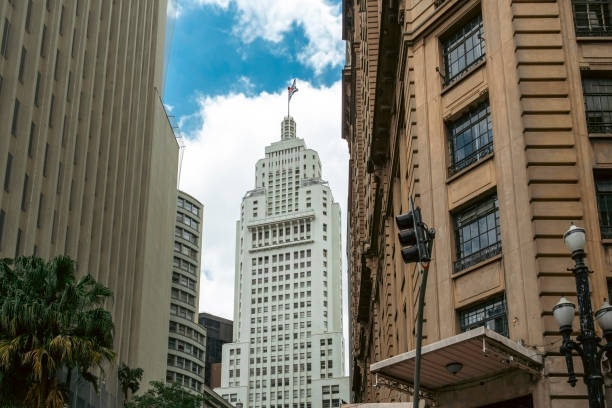 istock Banespa Building 1450398669