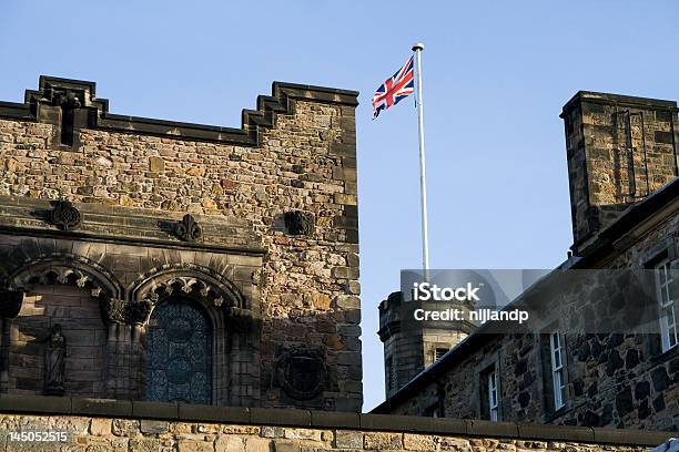 Bandiera Britannica Sulla Parte Superiore Del Castello Di Edimburgo - Fotografie stock e altre immagini di Bandiera