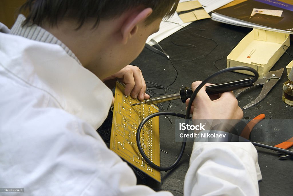 Au laboratoire - Photo de Apprentissage libre de droits