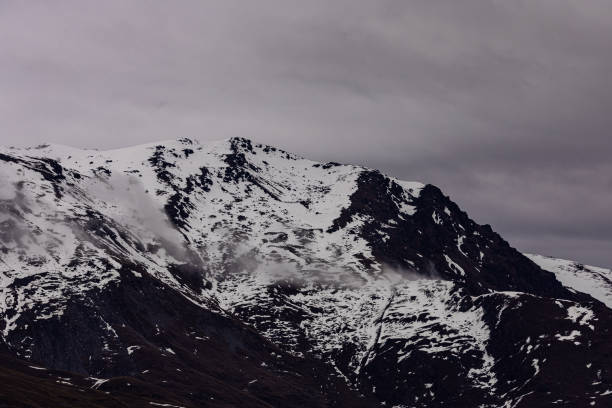 istock Queenstown's Snowcapped Mountains 1450569070