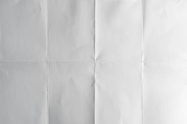 papier poster blanc plié 3 fois - textured folded white page photos et images de collection