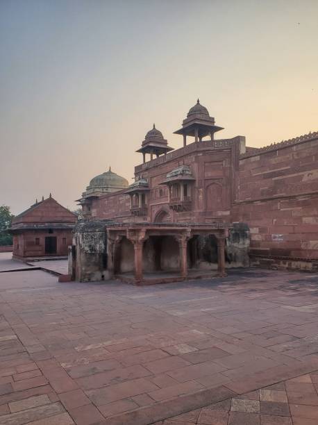 Vertical shot of the Jodha Bai's Palace in Fatehpur Sikri, India A vertical shot of the Jodha Bai's Palace in Fatehpur Sikri, India jodha bai's palace stock pictures, royalty-free photos & images