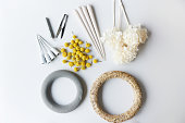 The materials for a self-made modern advent wreath