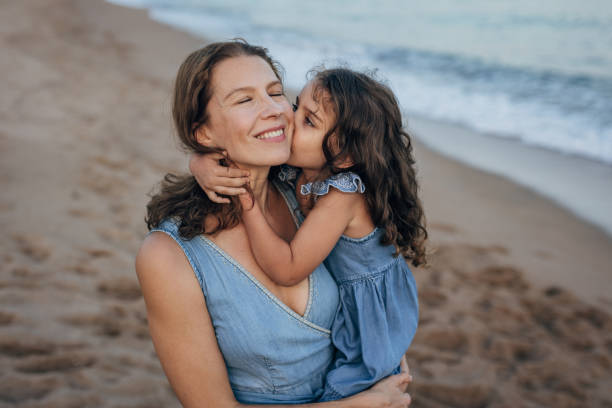 istock Girl loves her mom 1451076492