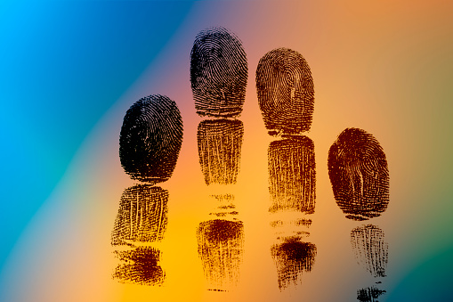 Colored fingerprints
