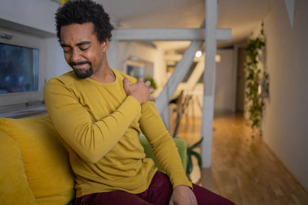 istock Young man in pain 1451149987