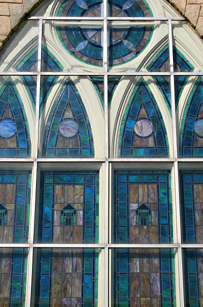 vitral - churchgoing imagens e fotografias de stock