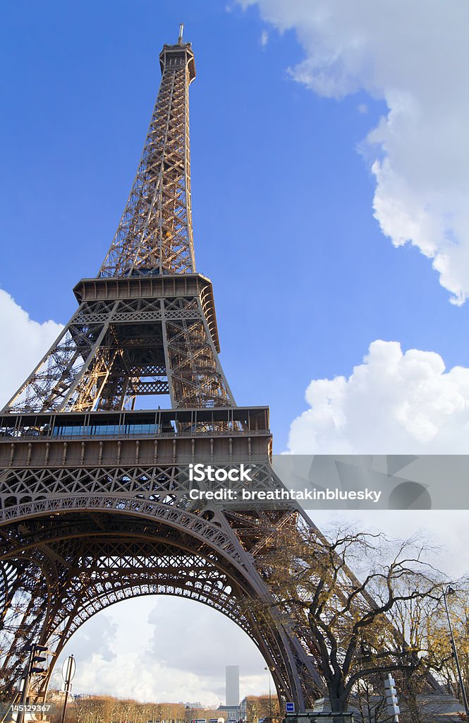 A Torre Eiffel, no início da Primavera. - Royalty-free Alto - Descrição Física Foto de stock