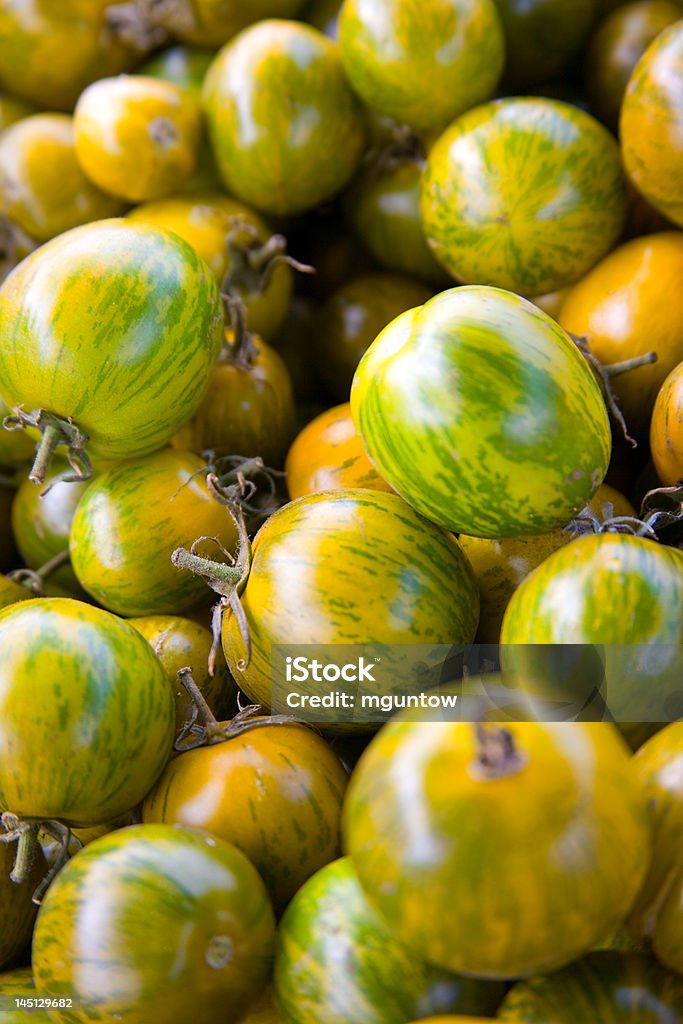 Pilha de tomate amarelo e verde - Foto de stock de Agricultura royalty-free