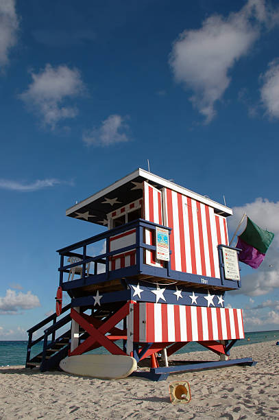 istock Patriotic Art Deco Lifeguard Tower in South Beach 145129700