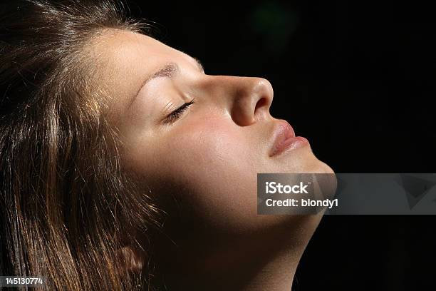 Bello Cara Foto de stock y más banco de imágenes de Barba - Partes del cuerpo - Barba - Partes del cuerpo, Labios - Boca humana, Mujeres