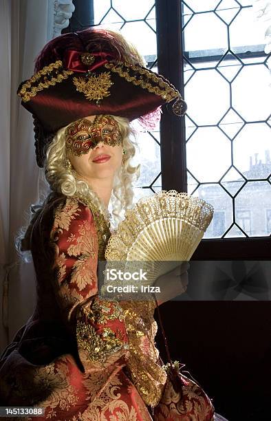 Foto de Tradicional De Veneza e mais fotos de stock de Mulheres - Mulheres, Face Humana, História