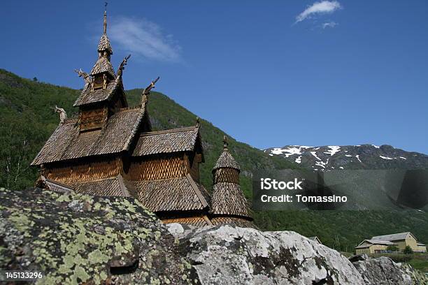 Mountain Stabkirche Stockfoto und mehr Bilder von Grau - Grau, Holz, Im Freien