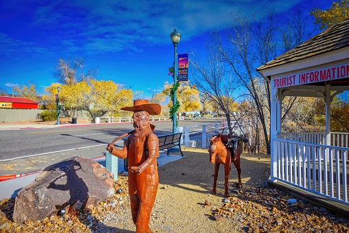Bea, United States – December 11, 2022: The small statues in the western town outside of Las Vegas