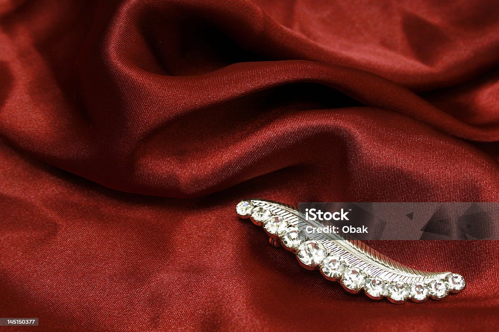 Gioielli in seta rossa - Foto stock royalty-free di Adulto
