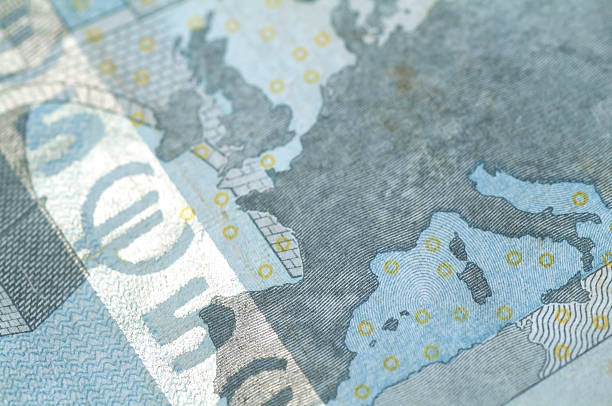 istock Banknote of five Euros macro 145151727