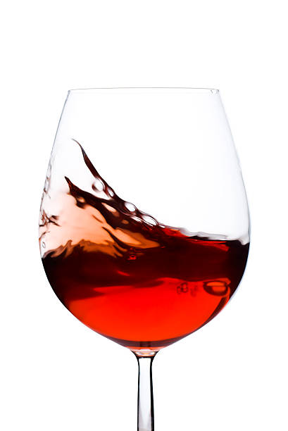 Przeniesienie czerwone wino szkła – zdjęcie