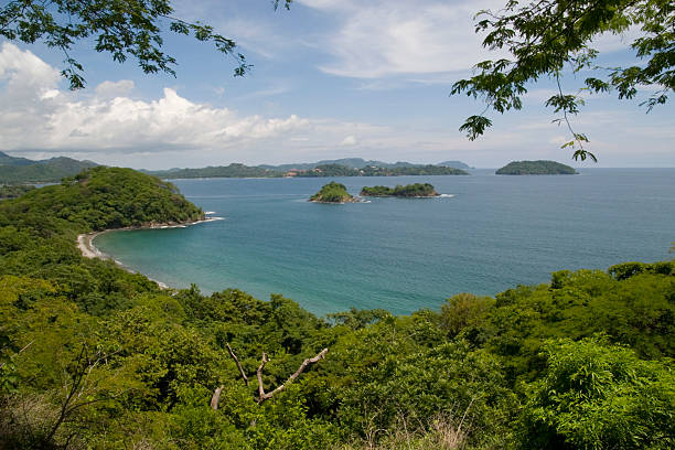 istock Pacific Coast of Nicoya Peninsula 145153814