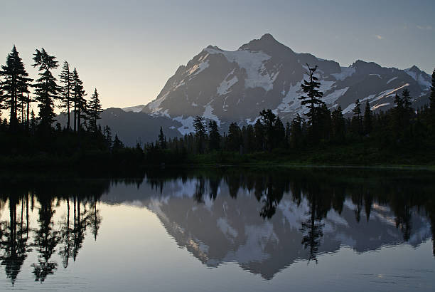 istock Morning and the Mountain 145153851