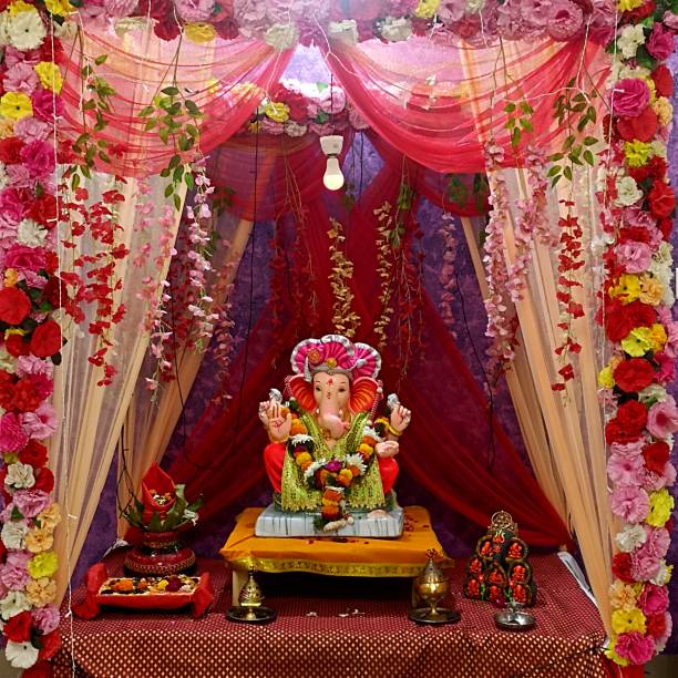 lord ganesh ganpati mohatsav ganesh visarjan indian festival ganpati pandal - ganesh zdjęcia i obrazy z banku zdjęć