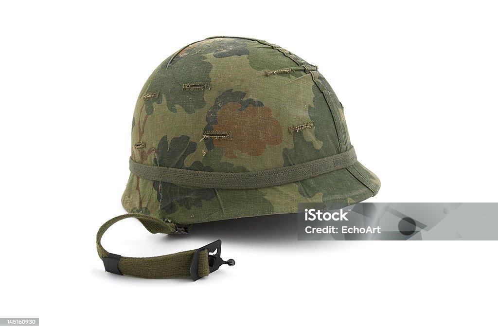 США и армии шлем-Вьетнам эра - Стоковые фото Армейский шлем роялти-фри