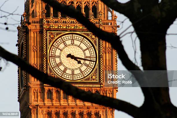 Große Ben Uhr London Stockfoto und mehr Bilder von Architektur - Architektur, Ast - Pflanzenbestandteil, Baum