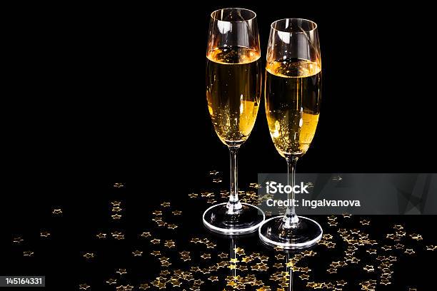 Champagner Flöten Stockfoto und mehr Bilder von Cocktail - Cocktail, Dekoration, Einen Toast ausbringen