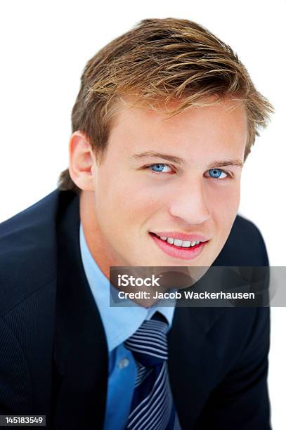 Nahaufnahme Der Ehrgeizige Geschäftsmann Jungen Stockfoto und mehr Bilder von Anzug - Anzug, Berufliche Beschäftigung, Blaue Augen