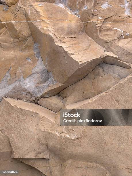 Rock Foto de stock y más banco de imágenes de Campo arado - Campo arado, Cantera, Con textura