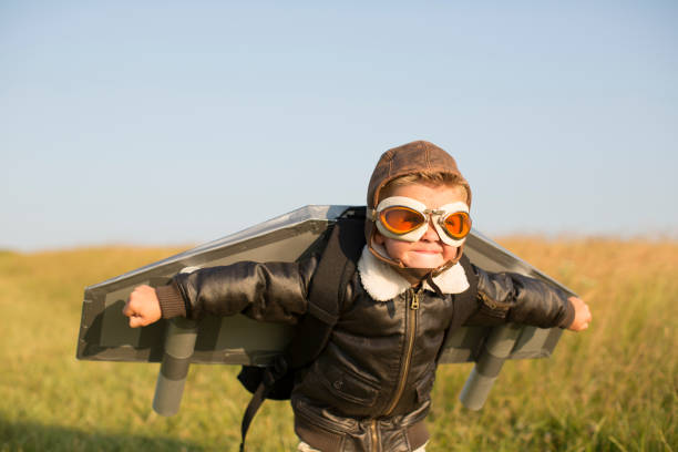 retro boy aviator - child ideas inspiration expertise zdjęcia i obrazy z banku zdjęć