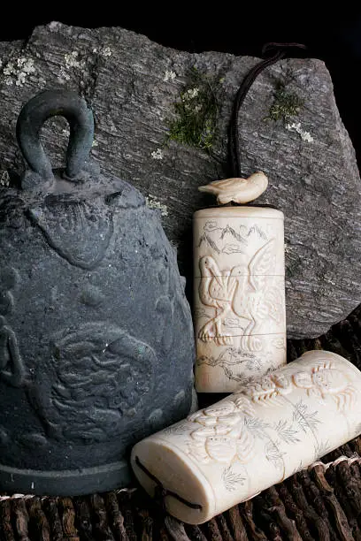 Photo of Japanese temple bell and medicine box