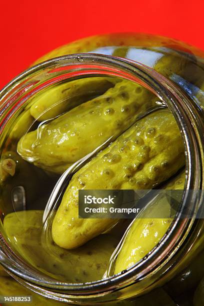 Pickles Stockfoto und mehr Bilder von Dill - Dill, Eingemacht, Einmachglas