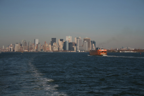 Panoramic view of Manhatan from the Brooklyn side, Dumbo. New York, USA