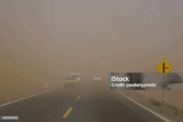 Burza Piaskowa Podczas Jazdy - zdjęcia stockowe i więcej obrazów Burza piaskowa - Burza piaskowa, Meksyk, Dust Bowl