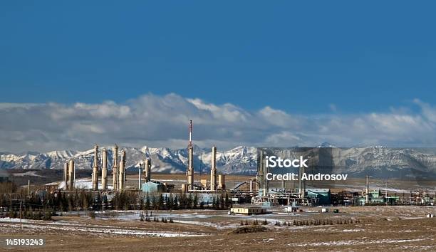 Impianto A Gas Da Vicino Montagne Rocciose Canadesi - Fotografie stock e altre immagini di Gas