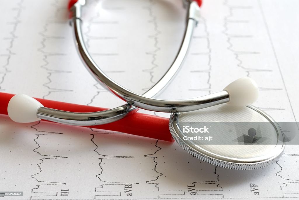 Stetoskop i EKG - Zbiór zdjęć royalty-free (Badanie lekarskie)