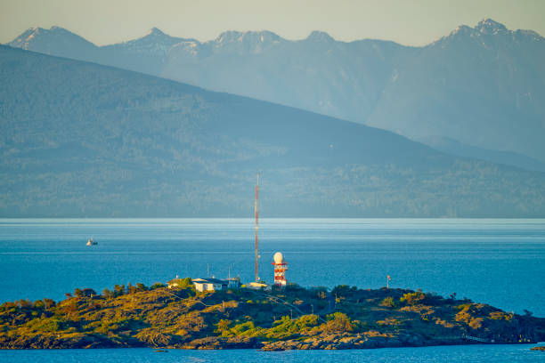 vancouver island british columbia - sea safety antenna radar imagens e fotografias de stock
