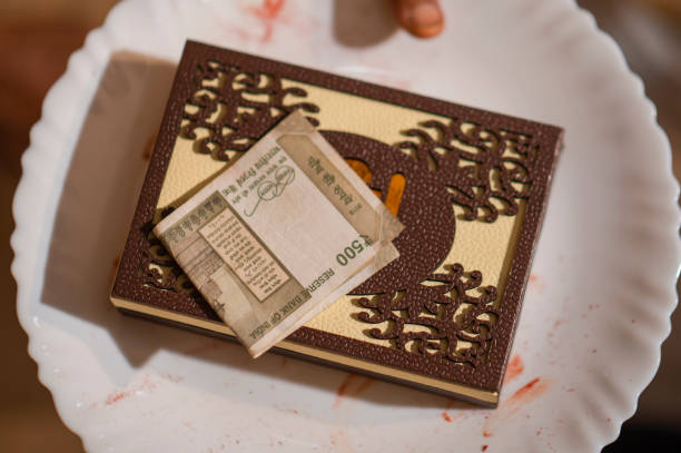 Indian current five hundred note in a Indian wedding ritual stock photo