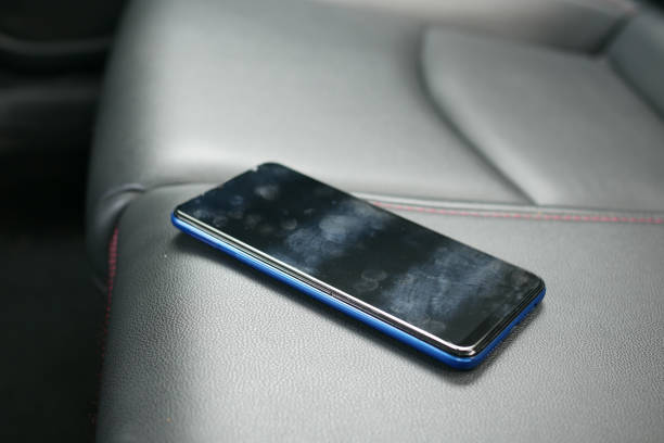 istock forget smartphone on car sit, lost smart phone 1452172245