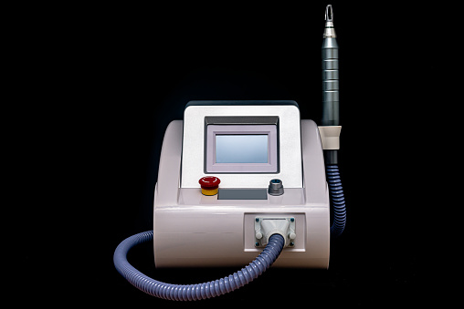 Laser Yag cosmetology device with laser technology