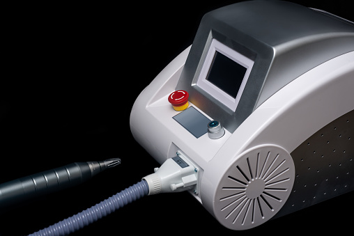 Laser Yag cosmetology device with laser technology