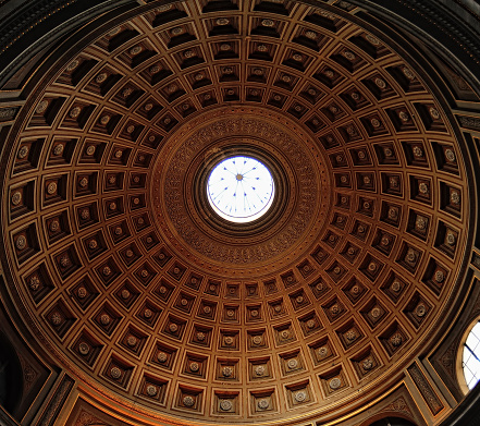 A picture of an unconventional view of the pantheon