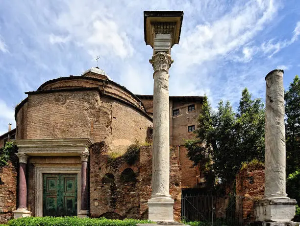 Photo of A picture of roman forum